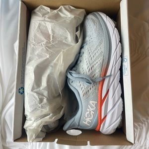 Women's Hoka Clifton 8 Running Sneakers